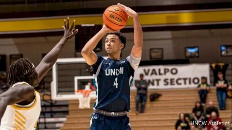 college-basketball-jump-shot-iptv-subscription-uk.webp